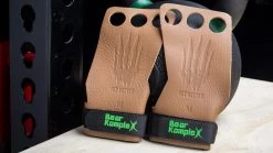 Promo ๐ Bear KompleX 3 Hole Hand Grips โ